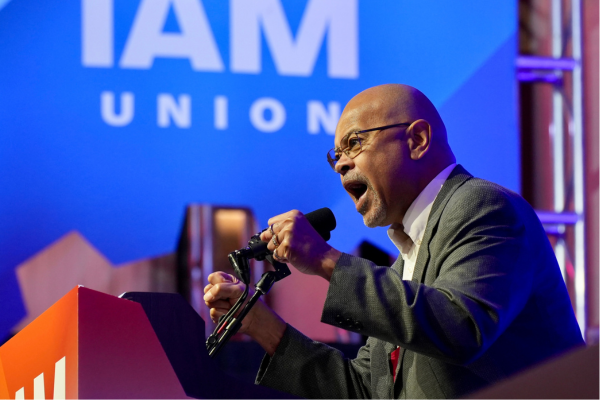 CBTU President Invigorates IAM Delegates to Organize and Mobilize